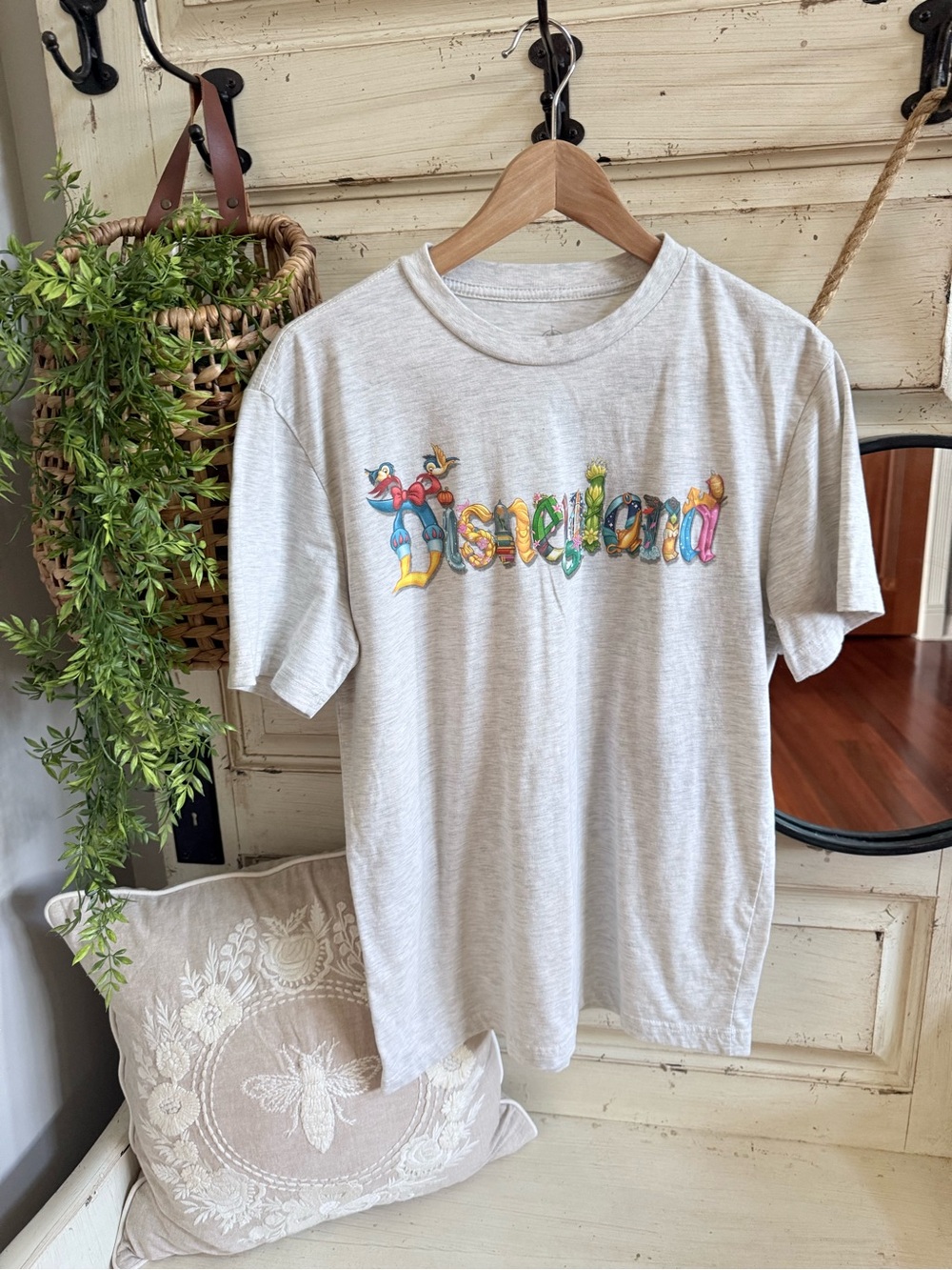 Disneyland tee